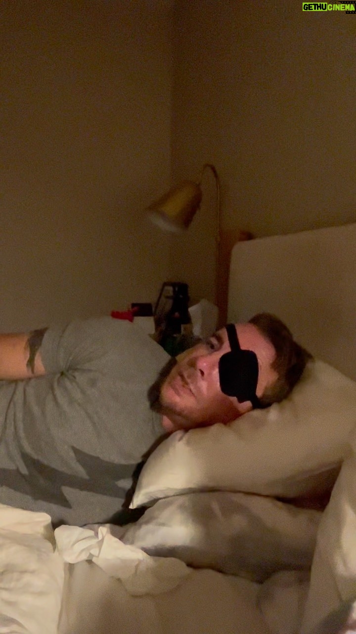 Kristen Bell Instagram - Dan Gainz has apparently expanded to include optometry.
