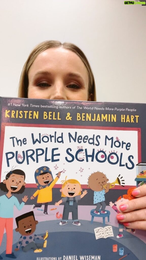 Kristen Bell Instagram - It’s time to paint your school purple!!! 💜 THE WORLD NEEDS MORE PURPLE SCHOOLS from @randomhousekids is out TODAY! Grab your copy at the link in my bio! @hartben