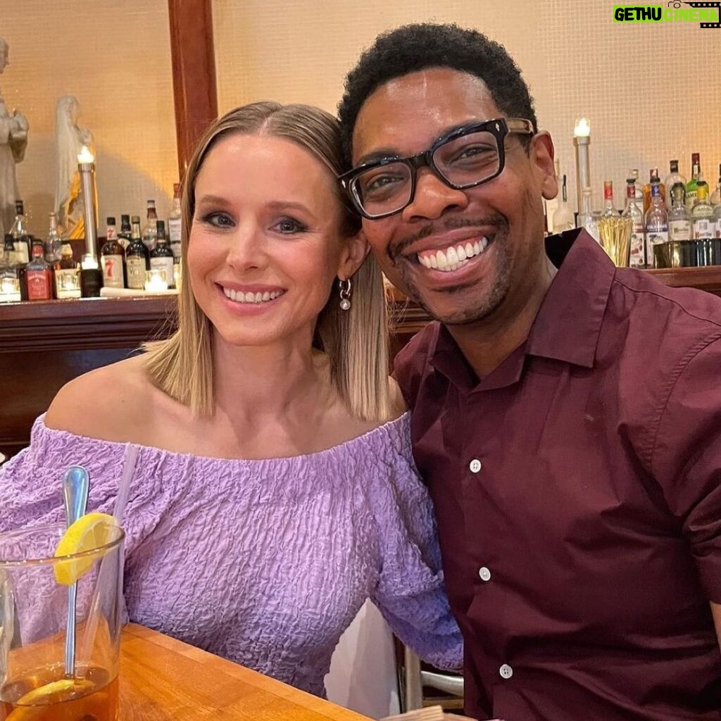 Kristen Bell Instagram - @michaelbwashington You been one of my nearest and dearest for 20 yrs and, if your schedule is open, I’ll plan on 100 more. Also CONGRATS on your show #americanauto getting picked up on @nbc!!! So excited to have you back in la xoxox Repost from @michaelbwashington • This lady’s been getting me together since we were pups in drama school. Eternally grateful for this friendship. Thanks for sharing her @daxshepard. Love you @kristenanniebell.