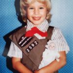 Kristen Bell Instagram - #fbf to my @girlscouts Brownie days! 💚Here’s a few of my fave things about @girlscouts 1. You learn how good it feels to help people. 2. Cookies. 3. You leave the world better than you found it. 4. Cookies. 5. You build lifelong friendships. 6. COOKIES! *Girls K-12 can join Girl Scouts! http://GirlScouts.org/JOIN