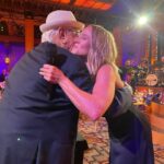 Kristen Bell Instagram - What an absolute honor it was to sing for @theNormanLear at his 100th birthday. “100 years of music and laughter” was the perfect title for the evening. Norman Leer is a little bit of everything. He served in the US army. He is an active philanthropist. A father. A pioneer in entertainment. But above all, he is a stellar human being. Thank you Norman for 100 years of humaning excellence.