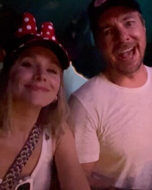Kristen Bell Instagram - We slayed Disneyland.
Thank you to @philanderc85 and @madisonxmorgan for helping us explore. Special shout out to decor 👑@erikajaye who took reference pictures of every Halloween decoration so she could replicate. #research