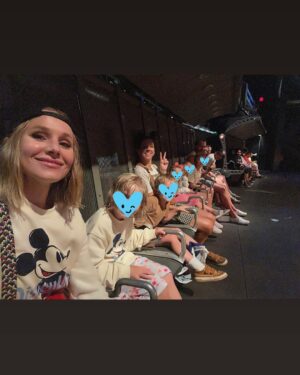 Kristen Bell Instagram - We slayed Disneyland.
Thank you to @philanderc85 and @madisonxmorgan for helping us explore. Special shout out to decor 👑@erikajaye who took reference pictures of every Halloween decoration so she could replicate. #research