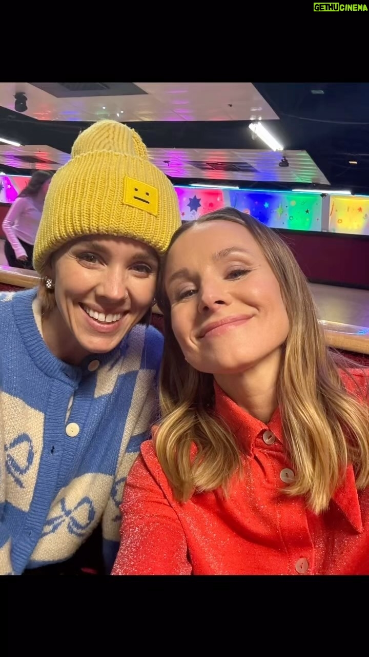 Kristen Bell Instagram - Happiest birthday @erikajaye. I LOVE living life with you xoxoxo