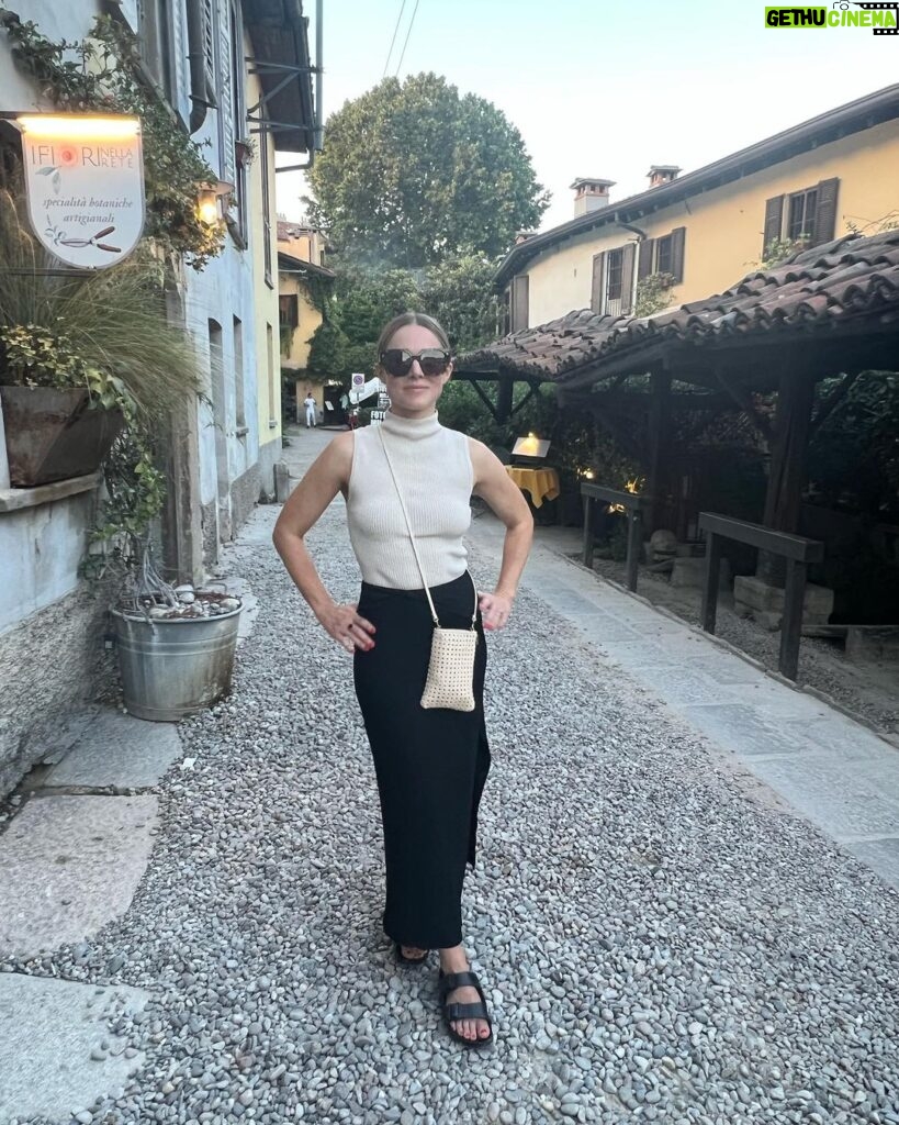 Kristen Bell Instagram - Ciao Milano 🇮🇹