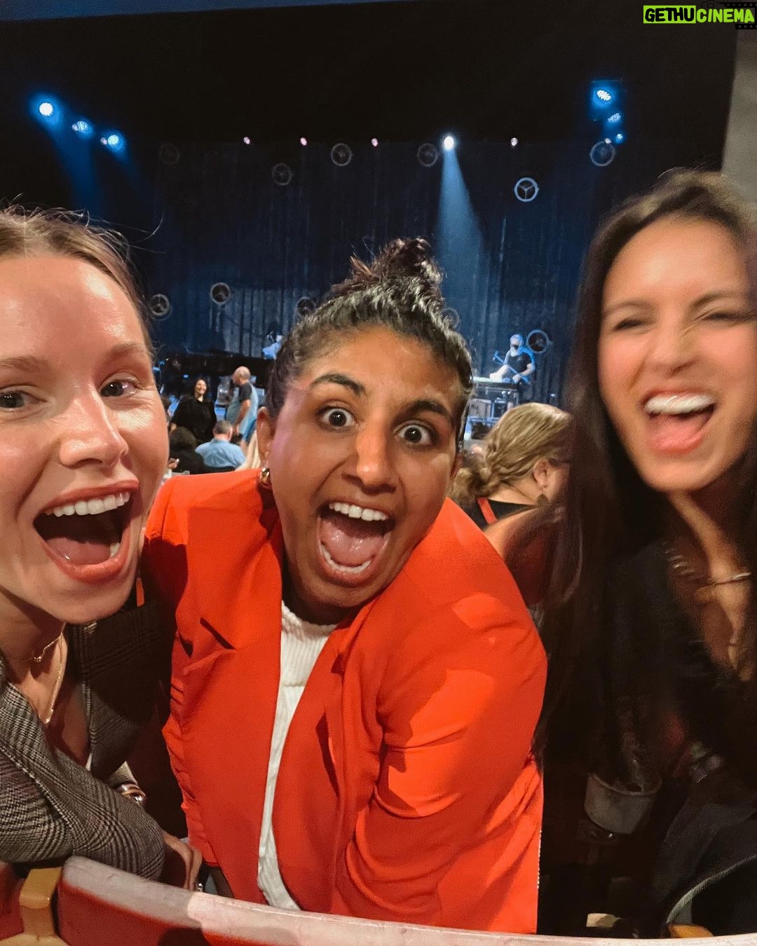 Kristen Bell Instagram - 🎆 Norah Jones 🎆 Greek Theatre