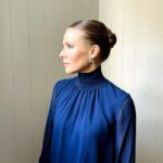 Kristen Bell Instagram - 💙🦕🥏🚙🐳 @lafayette148ny @nicolechavezstyle @simonesiegl @jennychohair @taniawhittier