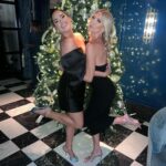 Kristen Taekman Instagram - Jeff throws THE BEST parties …everyone go watch #HollywoodHouselift on @amazonfreevee soooo much fun @paigedav 😘 Los Angeles, California