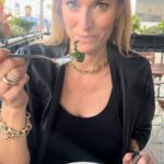Kristen Taekman Instagram - Have lunch with me while I answer some this or that fashion questions! What would you pick? Answer in the comments! 💄 #thisorthat #fashion #silver #gold #makeup #beauty #beverlyhills #la #losangeles #lunch #salad #kale #healthy Beverly Hills, California