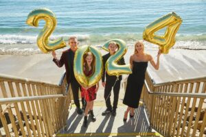 Kristen Taekman Instagram - Happy to be ringing in the new year with my family ❤️ 

#blessed #grateful #family #newyears #january #resolutions #motivation #malibu #love #inspiration #qualitytime #2024