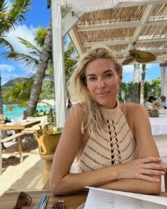 Kristen Taekman Instagram - Can’t believe there are only 2 episodes of #RHUGT left😭😭 My return was short and sweet… for now ;) Swipe to the end to see Sonja finally getting her “contusions” checked out 😂😂 #iykyk #bravo #rhony #legacy #rhugtlegacy #peacock #realhousewives #realitytv #stbarts #pinkfriday #girlsjustwannahavefun #friendship #girlstrip St. Barths