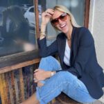 Kristen Taekman Instagram - I have done my research and found the best pain relief shoes on the market!! I have had lower back pain for years from wearing all those high heels! @gdefy supports my lower back and each pair comes with a pair of orthotics. I wear them all day , gym , running errands , power walks and even out to lunch . Wear them casual to the gym dress them up for lunch try them with code for $20 off your order of $150 or more! Los Angeles, California