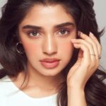 Krithi Shetty Instagram – May your skin #glow as brightly as your soul 🥰❤️ 
#happyglow #spreadlove #loveyourself 
•
•
Photographer @ishan.n.giri 
Retoucher @louis_prashanth 
Makeup @kalwon_beauty 
Hair @krishnakami 
Styled by @neethikshetty