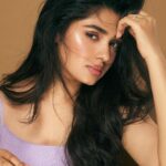 Krithi Shetty Instagram - 6M #instafamily #gratitude #love #happy ☺️💜 • • Photographer @ishan.n.giri Retoucher @louis_prashanth Makeup @kalwon_beauty Hair @krishnakami Styled by @neethikshetty 🥰