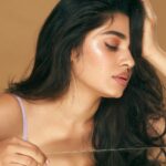 Krithi Shetty Instagram - 6M #instafamily #gratitude #love #happy ☺️💜 • • Photographer @ishan.n.giri Retoucher @louis_prashanth Makeup @kalwon_beauty Hair @krishnakami Styled by @neethikshetty 🥰