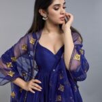 Krithi Shetty Instagram – May you be blessed with all the light from the Diyas that are being lit up today all over the world 🪔 🌟💛
Wishing you and your family a very happy Diwali 🙏🏼
•
Photographed by @prabal 
Outfit @priyalprakashhouseofdesign
Jewelry @maiiarabynm
Footwear @oceedeeshoes
Stylist @nidhijeswani
M&H @makeupbysalonij @kamaldeepss