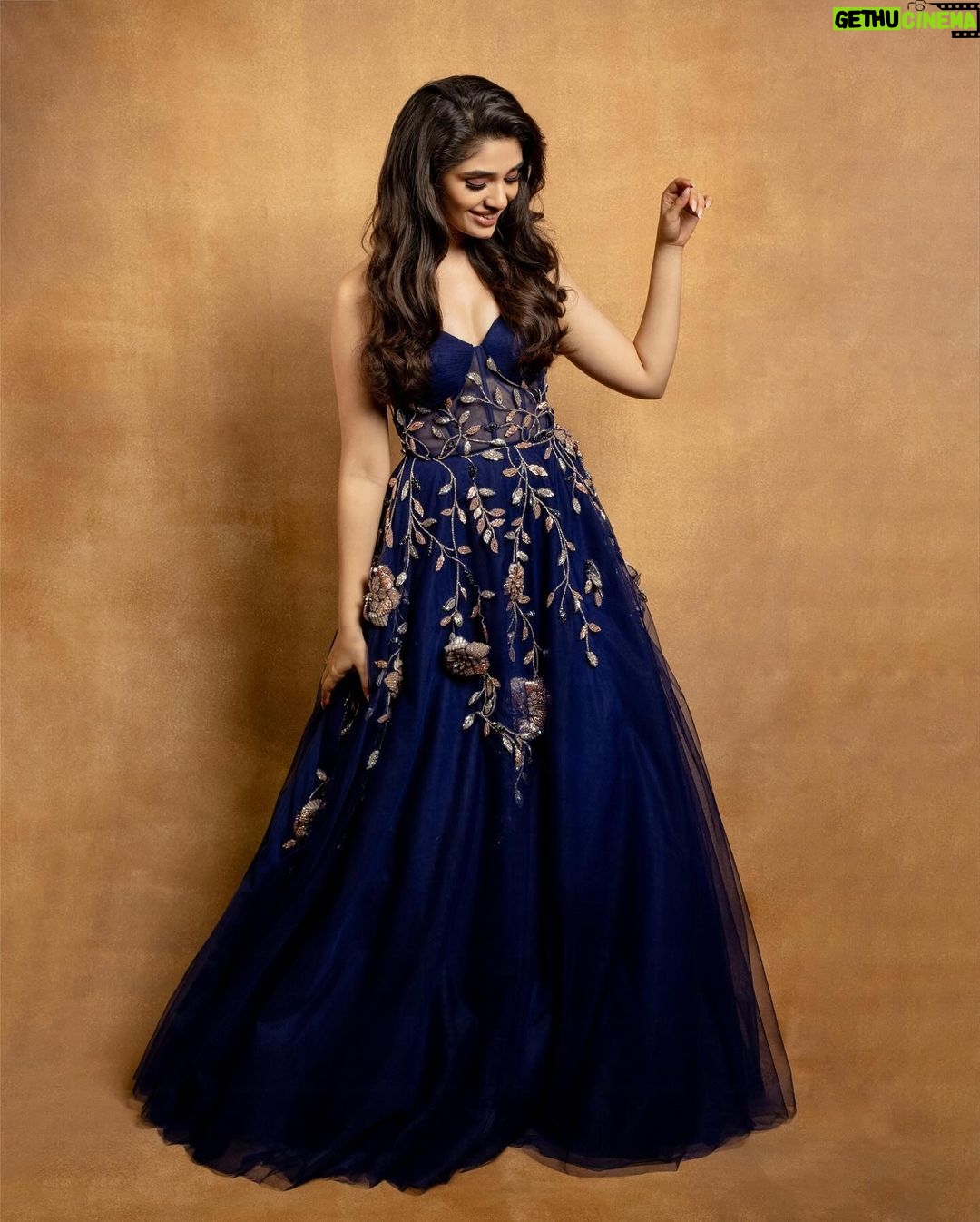 Krithi Shetty Instagram - Set your mind on things above ⭐️ For @galattadotcom thank you so much for the Youth icon award…. Hoping to be a positive influence 💞 • Gown @masumimewawallaofficial Earrings @azotiique Ring @mozaati Stylist @nidhijeswani M & H @makeupwithshruthi @kamaldeepss Photographer @kiransaphotography