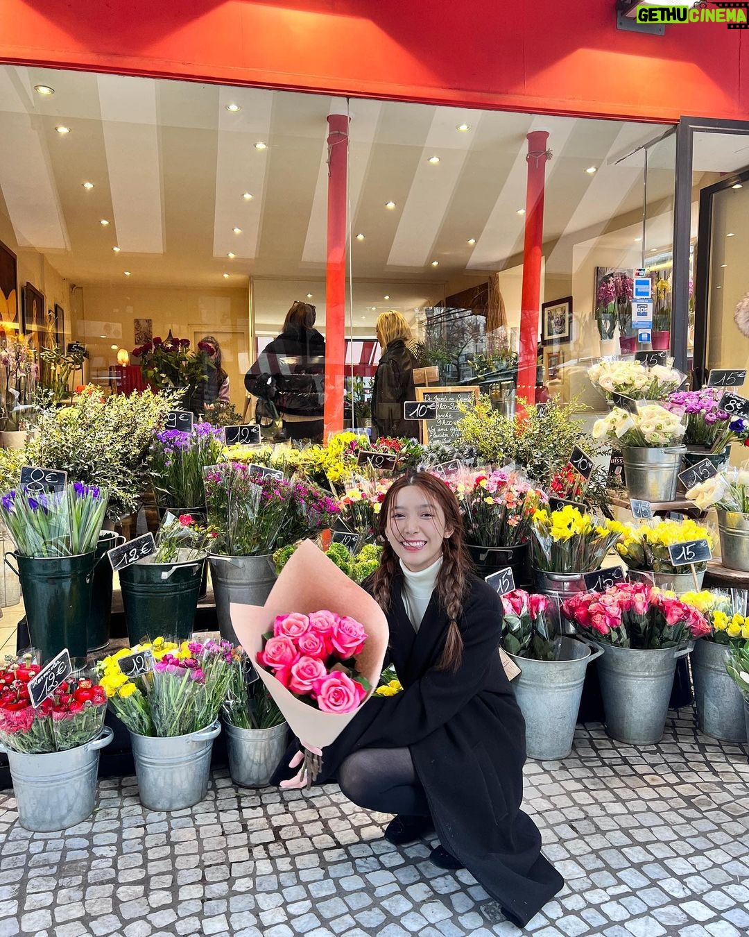 Krongkwan Nakornthap Instagram - for Ü Les Halles
