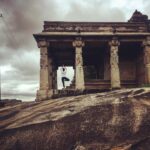 Kruthika Jayakumar Instagram - It is what it is . You might as well find your peace within it 🌧 #peace #yogini #loveforanythingold Shravanabelagola
