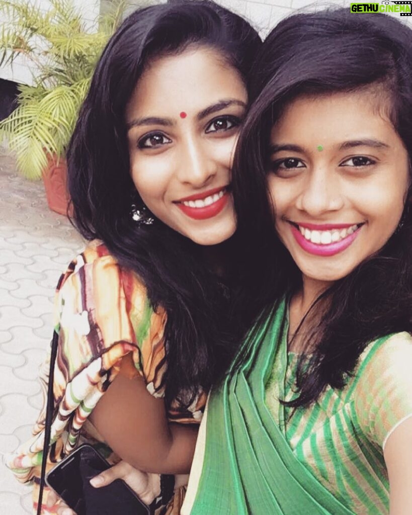 Kruthika Jayakumar Instagram - We are forever 💕 9 years and counting.. #myconstant @inshortdeb