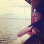 Kruthika Jayakumar Instagram - Just houseboat things 🌴 #alapuzha #travelbug