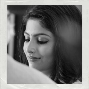 Kruthika Jayakumar Instagram - Is smiling away your calories a thing? 📸 @sujeethpotla_photography .
.
#beinglame #tb