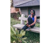 Kruthika Jayakumar Instagram – अच्छेद्यः 🌾
…
.
.
.
.
.
.
.
.
.
#portrait #portraitphotography #smile #chillvibes #issamood #pictureperfect #blue #candid #comfortzone #tb #throwback #vacayvibes #ootd Bangalore, India