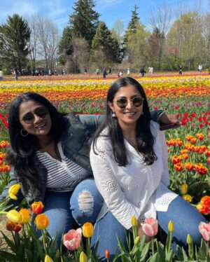 Kruthika Jayakumar Instagram - Spring really sprung into full bloom 🌸🌷
