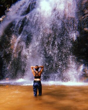 Kruthika Jayakumar Instagram - Wat-er you lookin' at 🌊👀
📸 @chhetrisumiran .
.
.
.
.
#waterfalls #hujifilm #coorg #kodagu #travel_karnataka #wanderlust #travelgoals #goodvibesonly #beingextra #coorgdiaries #shotoniphone #actor #yogini #fitfam #fitspo #waterfall #waterbabyforever #yogisofinstagram #inflexibleyogis #sandalwood #tollywood #instaclick #instapun #bringingsexyback #punsfordays #prepareforspam #issagoodday