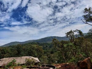 Kruthika Jayakumar Instagram - Marshmallow fluff or clouds ☁️ They both steal my heart away ✨
@ayatana_coorg_
.
.
.
.
.
.
#coorg #kodagu #Ayatana #somwarpet #travelkarnataka #traveldiaries #marshmellows #flyaway #sandalwood #actor #yogisofinstagram #wanderlust #travelbug #travelindia #nammakarnataka