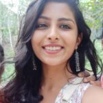 Kruthika Jayakumar Instagram - I could tell you I glow cus I meditate , But no , it's just all the pizza I stuff my face with ♥️🍕 . . . . . . . . . . . #bangalore #bangaloredays #goodvibesonly #pastels #selfie #prettygirls #instaclick #instadaily #kavacha #actor #sandalwood #tollywood #foodie #pizzalover #fitfam #yogisofinstagram #yogini #meditationquotes #happyfaces #pun #wordplay #windy #naturalglow #instaquote #instaquotes Bangalore, India