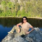 Kseniya Borodina Instagram - Карелия 🏕️🪵 невероятна природа 🤤 а в каком городе вы меня ждёте? Хочу выбрать на август Republic of Karelia