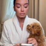 Kseniya Borodina Instagram - Ну просто подруга это святое, а тем более фото. Подумаешь истерика, ничего страшного 😂😂😂😂 это и есть настоящая дружба😂😂😂 так девочки?)