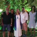 Kubilay Penbeklioğlu Instagram - #dostlarlakeyif #nicemutluyıllara @selcuksogukcay #iyikidoğdun #happy Dikili Liman