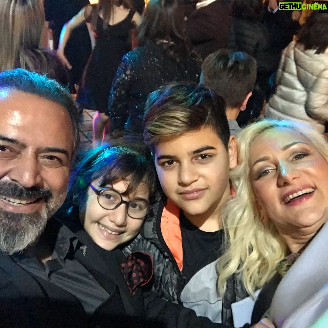 Kubilay Penbeklioğlu Instagram - BİZİM SEVGİMİZ, AŞKIMIZ BİR GÜNE SIĞMAZ❤️❤️❤️❤️🌈🌈🌈 #sevgililergunu #saintvalentinesday #seniseviyorumaşkım