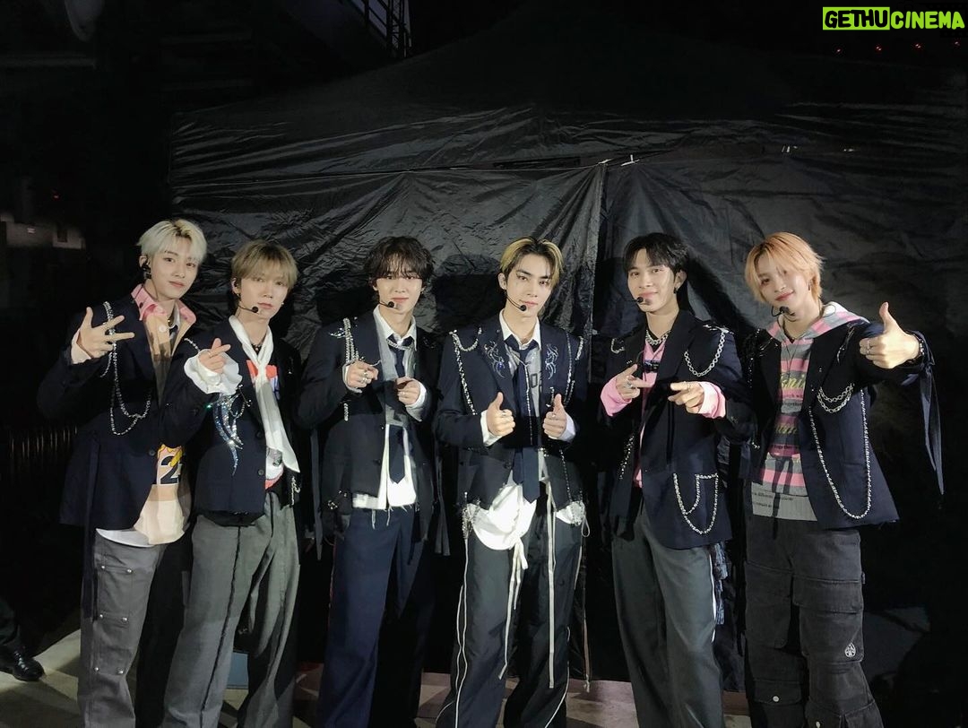 Kun Instagram - Hope everyone will like this album! WayV showcase tour in SHANGHAI