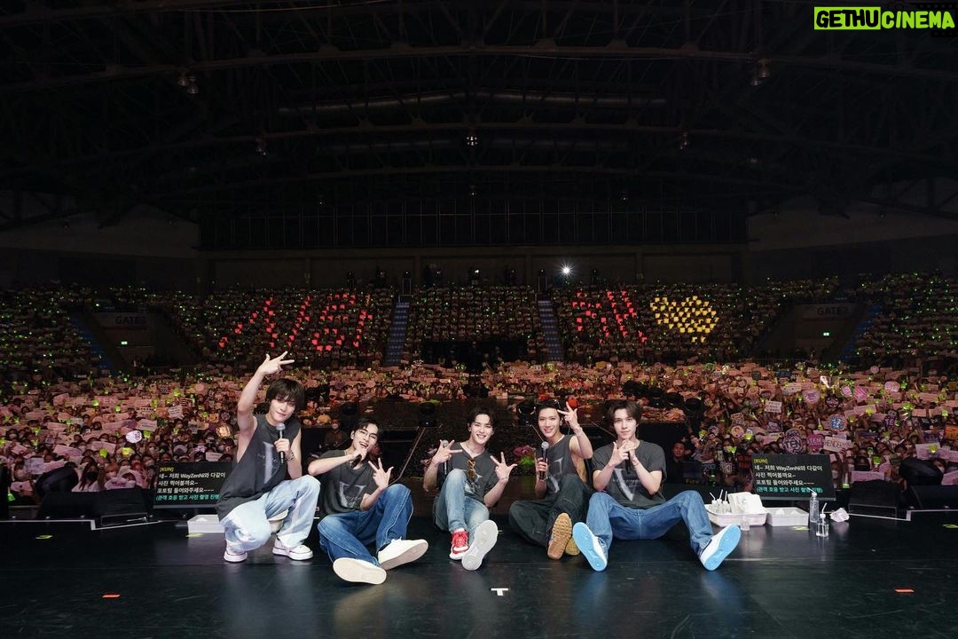 Kun Instagram - Every moment with WayZenNi is happiness~ Thank you Thailand~ See you next time๐๐น๐ญ Bangkok, Thailand
