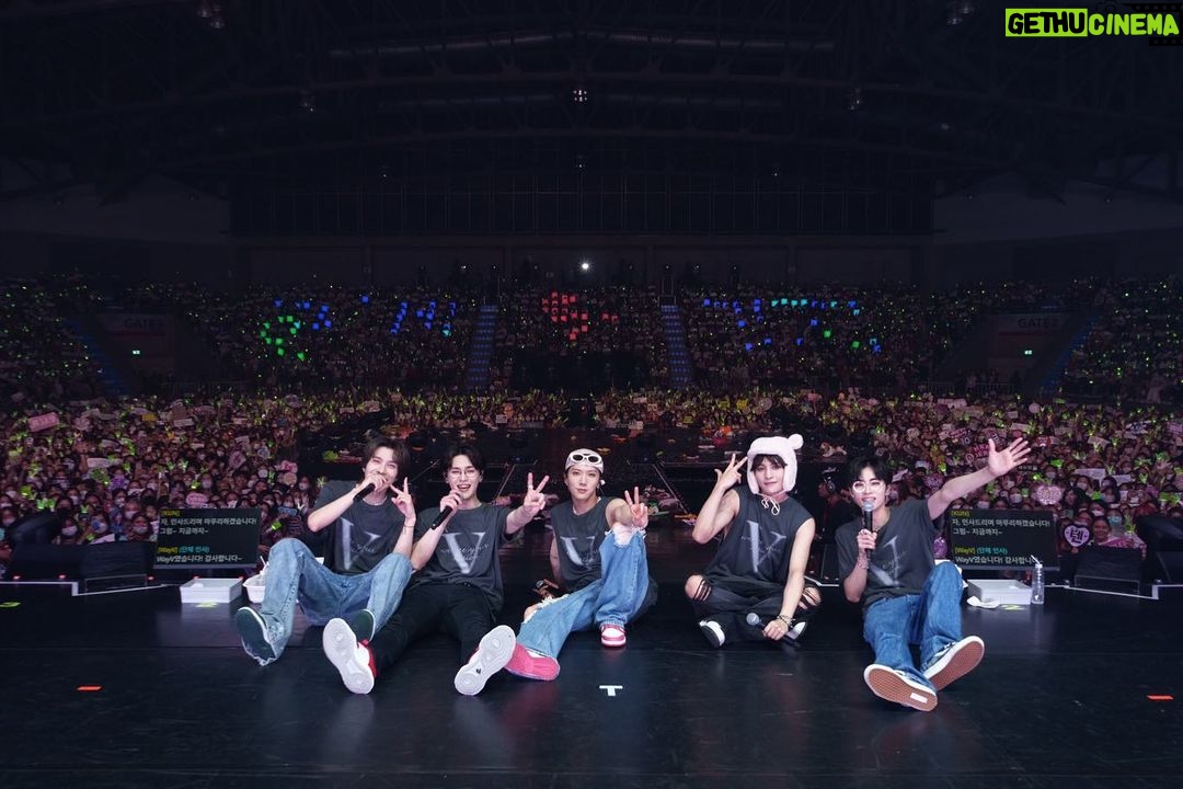 Kun Instagram - Every moment with WayZenNi is happiness~ Thank you Thailand~ See you next time๐๐น๐ญ Bangkok, Thailand