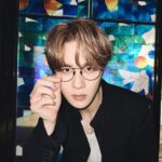 Kun Instagram - Suit X Glasses = ?