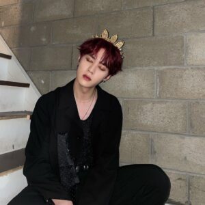 Kun Instagram - 👑or🧛🏻???🤣