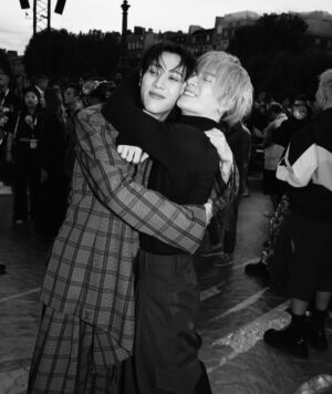 BamBam Instagram - had a super great time✨

#LVMenSS24
@louisvuitton