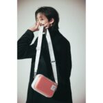 Kunpimook Bhuwakul Instagram – #광고
Come travel with me
everywhere you want to go❤️

#Samsonite #NewBalance #쌤소나이트 #뱀뱀 #Bambam @samsonite_korea