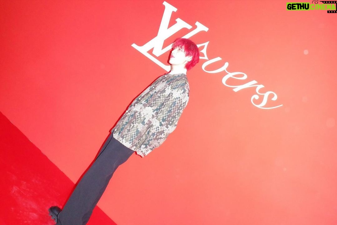 Kunpimook Bhuwakul Instagram - Paris🇫🇷 @louisvuitton it was a good time thanks to @pharrell for all the good experience and also thanks to @jacksonwang852g7 for being there for me at our 10 years anniversary #LVMenFW24 #LouisVuitton