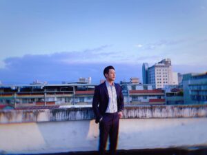 Kurt Chou Instagram - #新海誠 
#加油喜事
@tvbsdrama