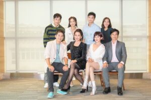 Kurt Chou Instagram - 加油喜事開鏡囉！
這次真的是非常有趣的組合
很期待跟大家合作的過程

#tvbs八點檔 #加油喜事