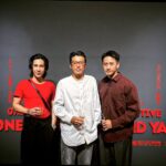 Kurt Chou Instagram – 這次應邀台北美術館的邀請，參與了這次 #楊德昌之夜 的夜間特展，也因為這次活動有 @voguetaiwan 的聯名，場外有DJ美酒點心可以享受。

我還記得在我小學時期，當時是還算嚴謹的社會氣氛，某天大人們都在討論一部根據社會事件真人真事改編的電影，叫做“牯嶺街少年殺人事件”，轟動當時的影劇圈，到我長大了才有機會再透過電影頻道觀看，甚至到後來楊德昌導演的“一一”

這次花了半個多小時走完整個展區，看到了許多當時拍戲用的手寫大表，手畫定妝稿，還有許多出現在楊導電影裡的經典道具，或許往後都只能用這些電影緬懷這位導演，但影響的可是無數後代戲劇人的精神，謝謝 北美館的邀請，帶我走了一趟楊德昌導演的內心與創作世界。

感謝服裝贊助：@33_suit_up

#emptyTFAM #楊德昌之夜 #filmTFAI #VOGUETAIWAN #酉鬼啤酒 #麥卡倫
