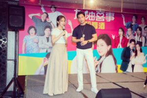 Kurt Chou Instagram - 謝謝TVBS給了我九個月快樂的回憶
也謝謝所有演職人員的幫助與包容
太多的話只能盡在不言中
期待大家未盡的緣分再次到來
再見了武子漢😢

#加油喜事 #殺青