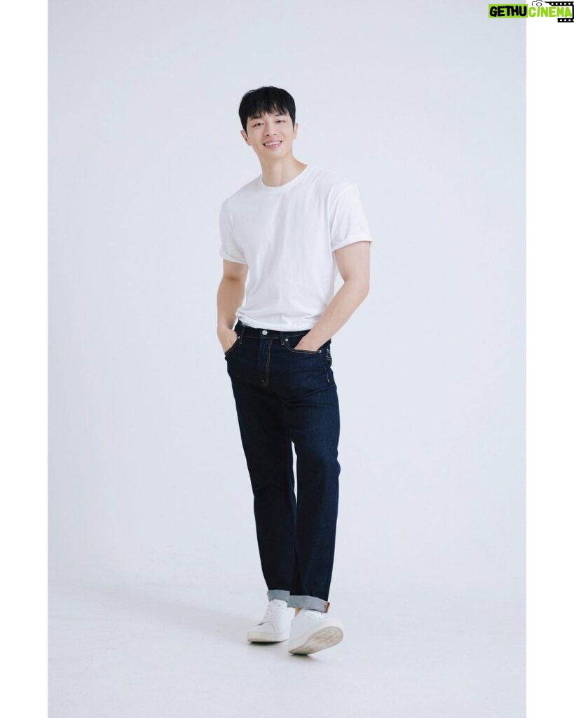 Kwon Hyuk Instagram - 2