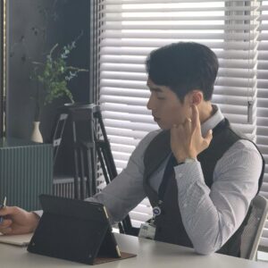 Kwon Hyuk Instagram - 👔