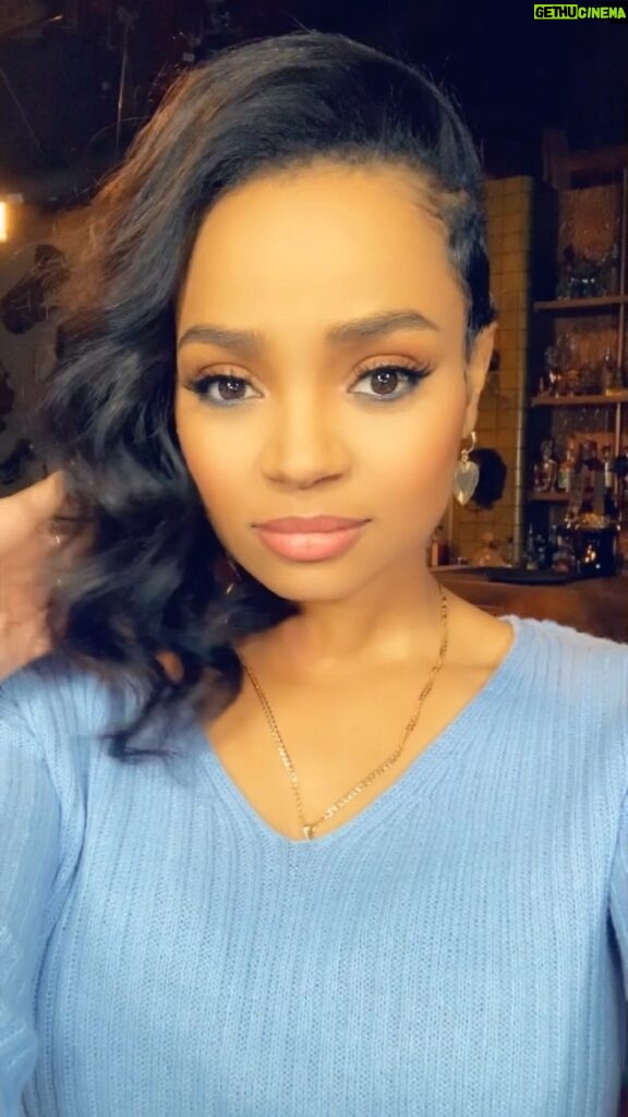 Kyla Pratt Instagram - Year 35 😍🔥. Can’t wait to see what year 36 brings Happy New Year to me 😜 Thank you for the birthday love #Virgo